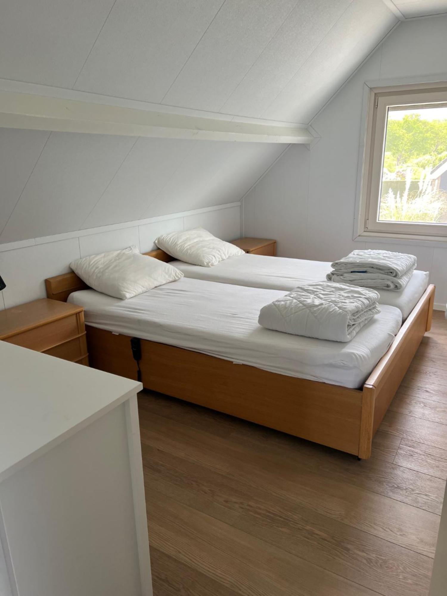 Deltageul 39 Noordzeepark - Ruim En Rustig Gelegen Vakantiehuis Nabij Strand - Geen Verhuur Aan Bedrijven Ouddorp Exterior foto